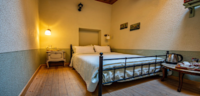 Cunda Fatma Hanım Konağı Ekonomik Nergis 3